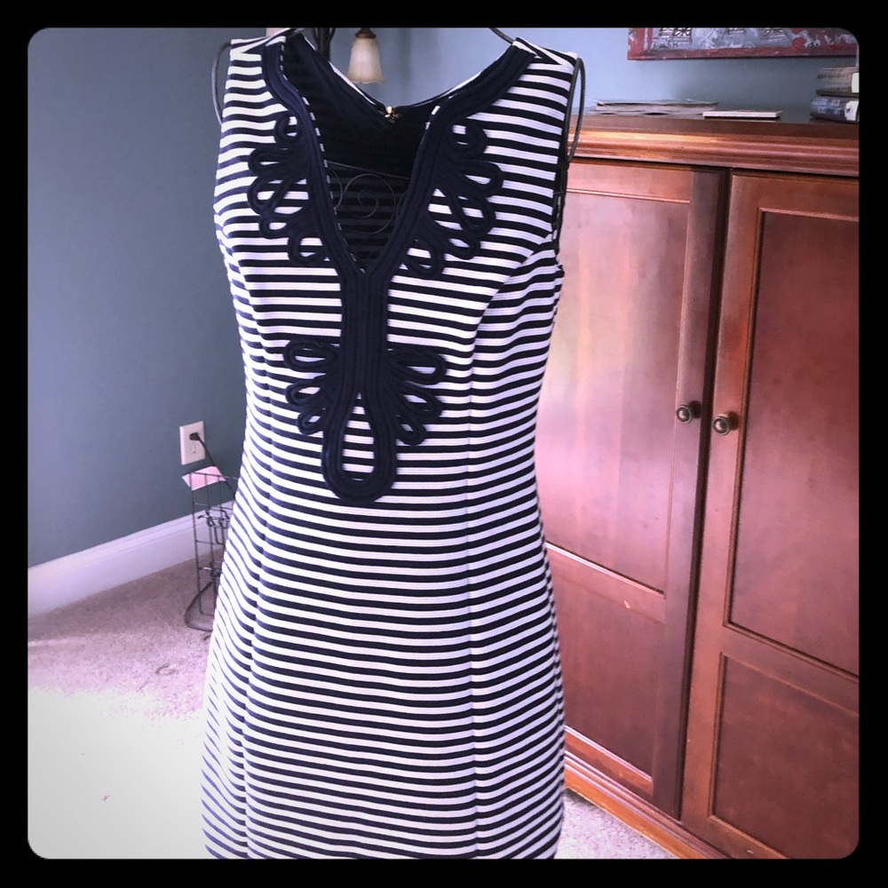Amazing. Lilly Pulitzer navy and white shift.